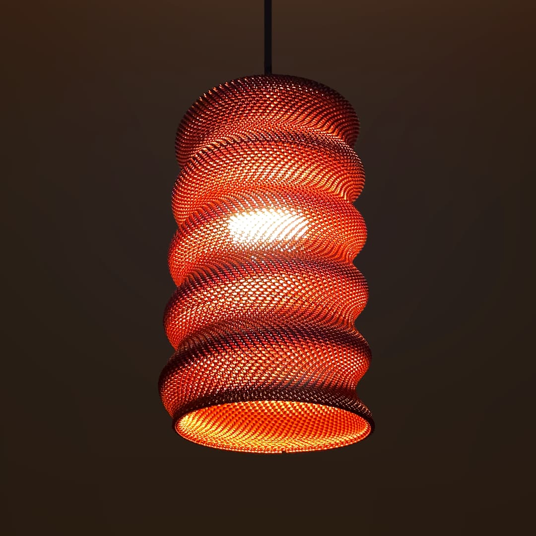Springy Adaptive E27 Lamp