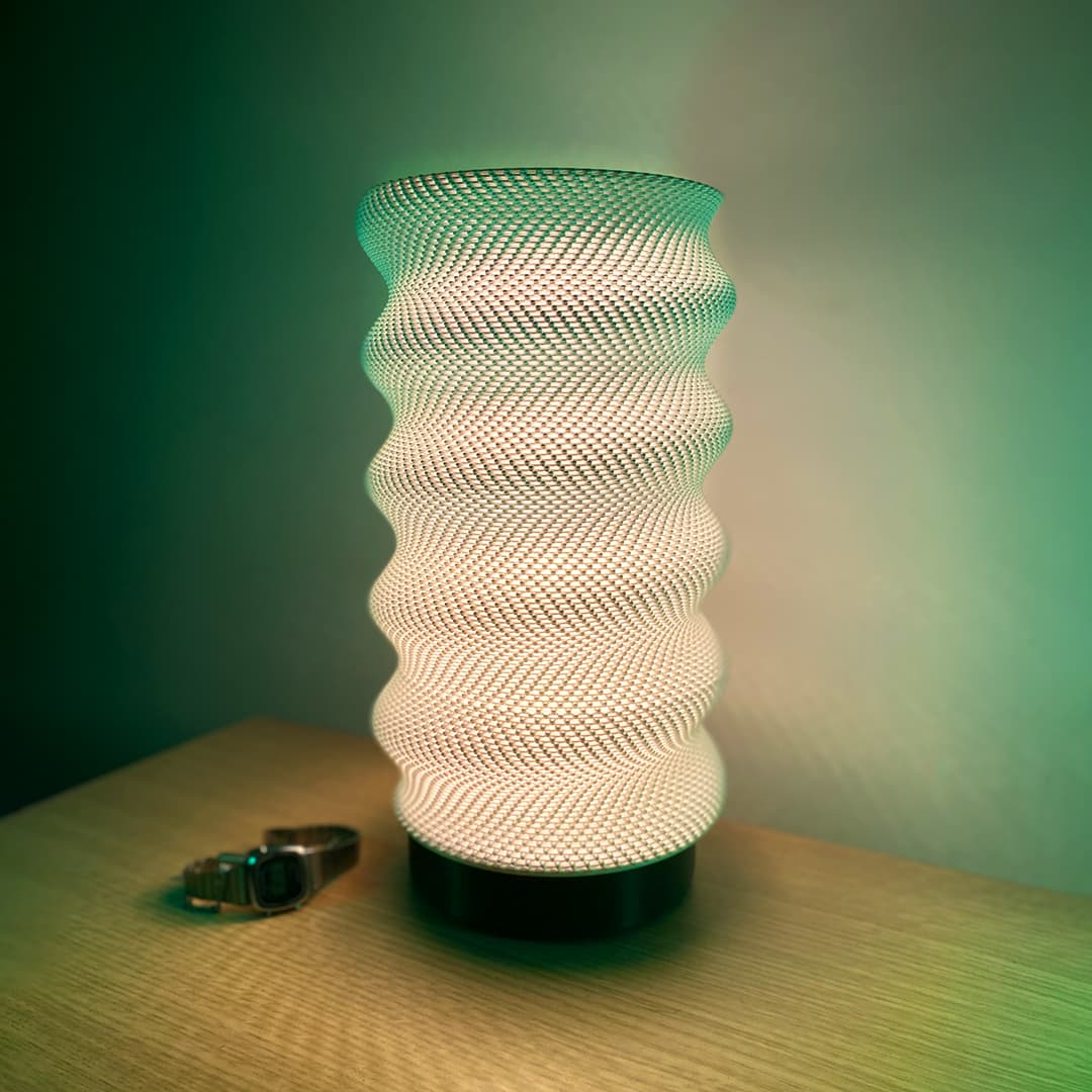 Springy Adaptive E27 Lamp