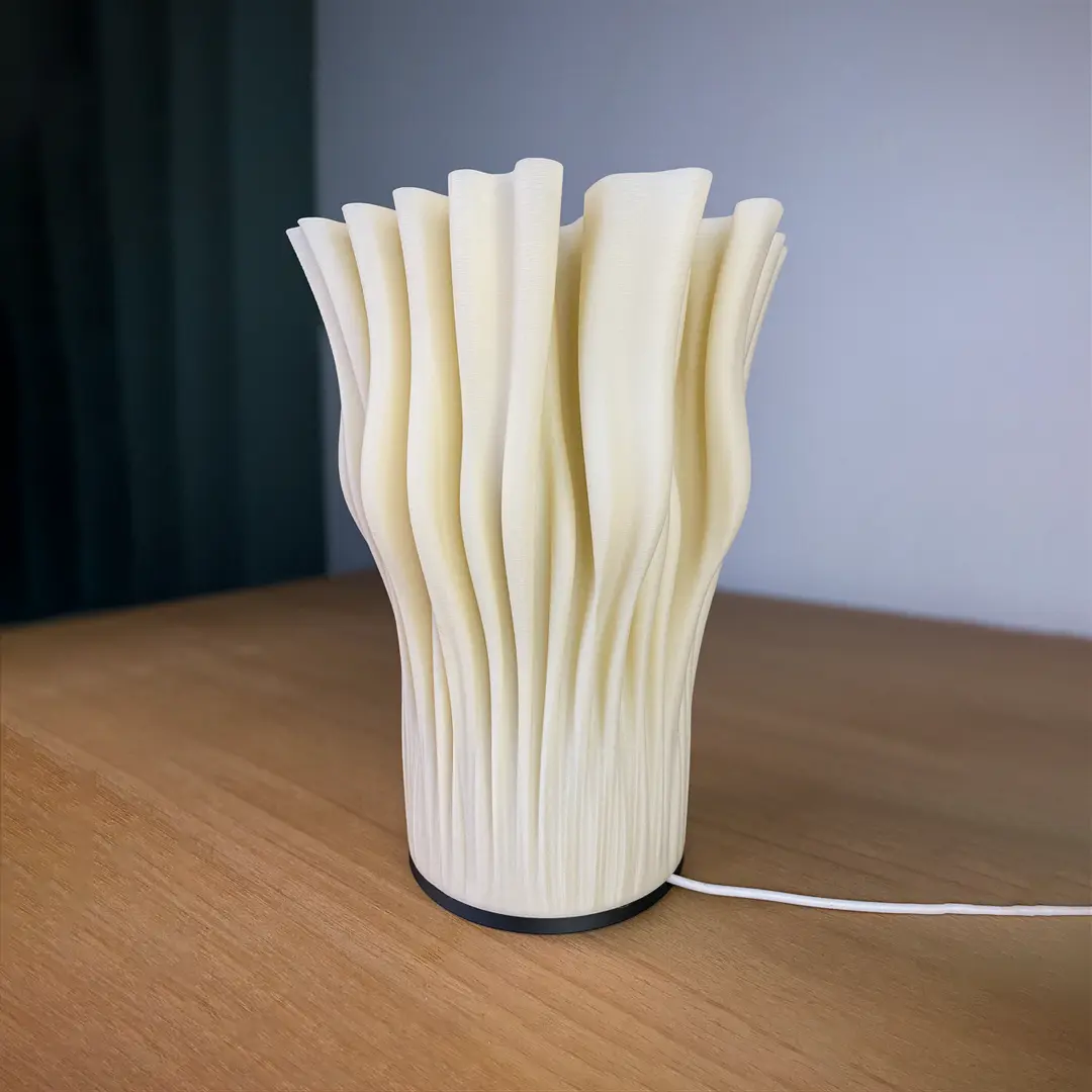 Zoan Table Lamp